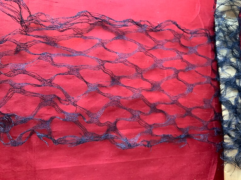 0.76m Antique Milliner Hat Lace