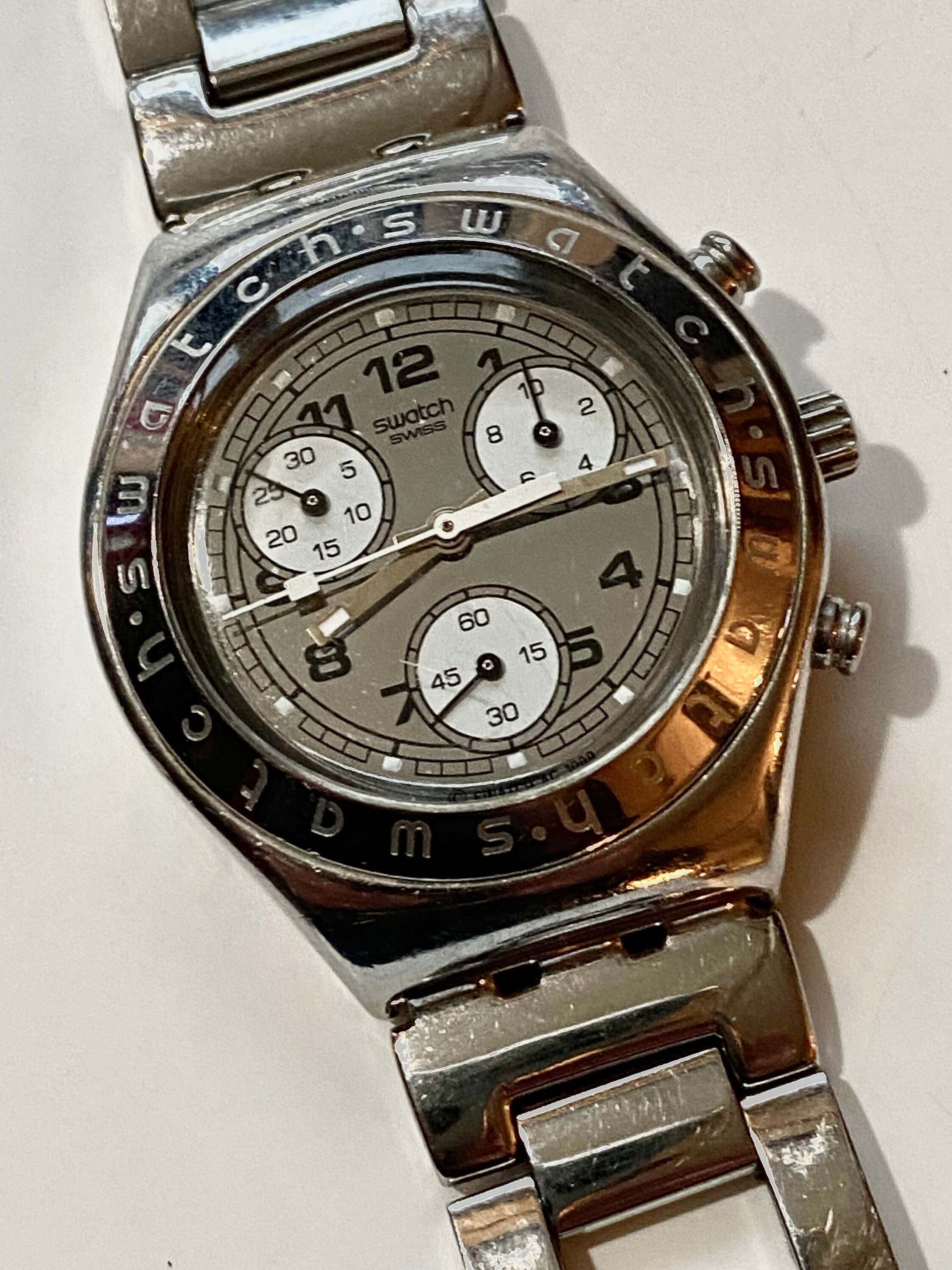 Swatch Watch Irony Chronograph medium COOL MYSTERIOUS YMS101G rare near mint stainless steel running 2000