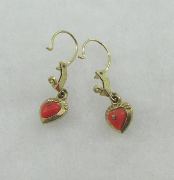 Antique 8k (333) Yellow Coral Heart Dangle Earrin… - image 4