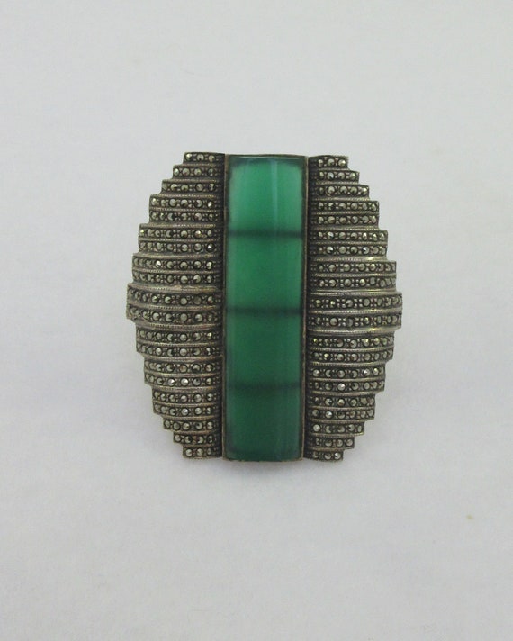 Large Art Deco Sterling Silver Chrysoprase Marcas… - image 3