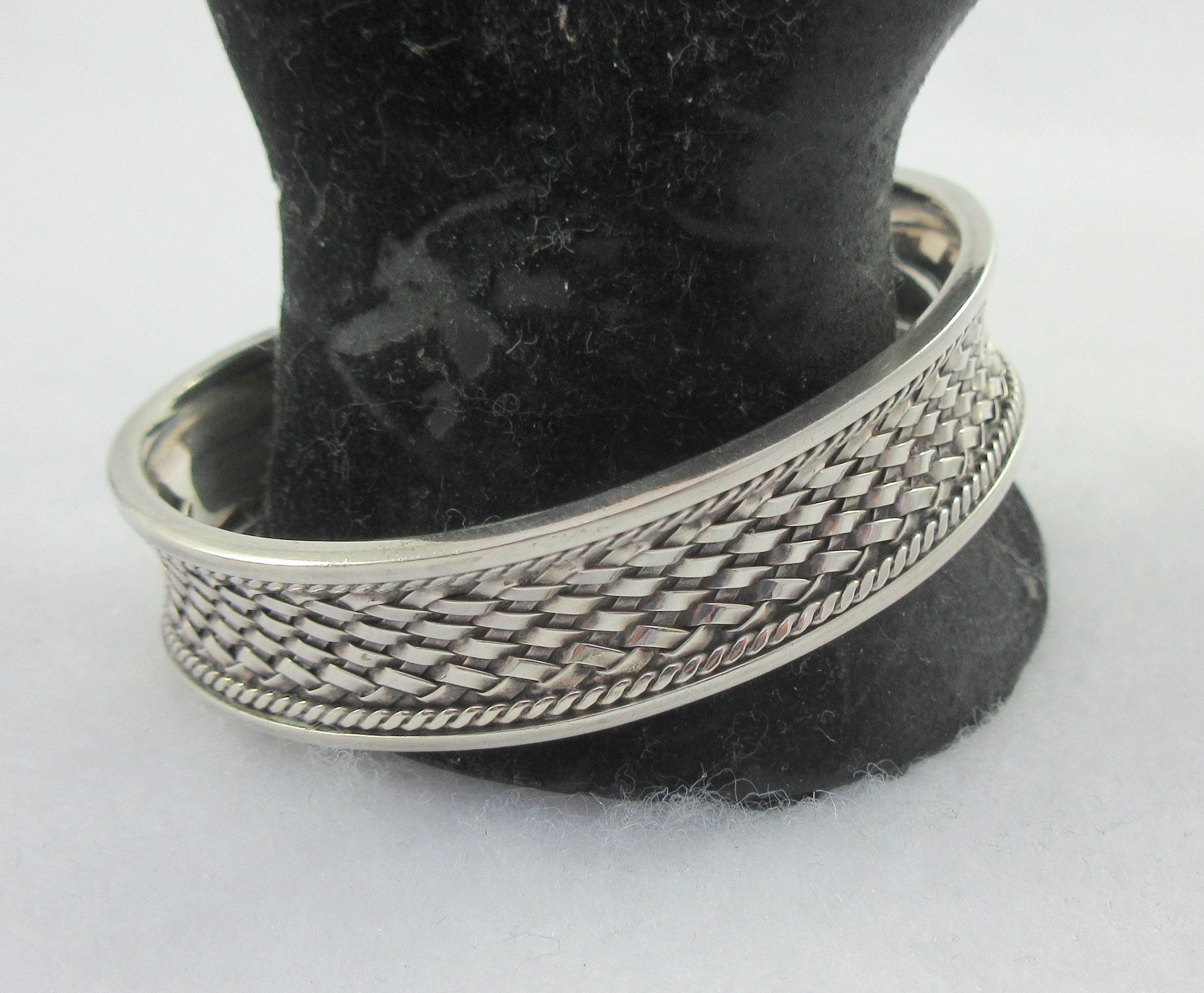 Silver weave bracelet discount