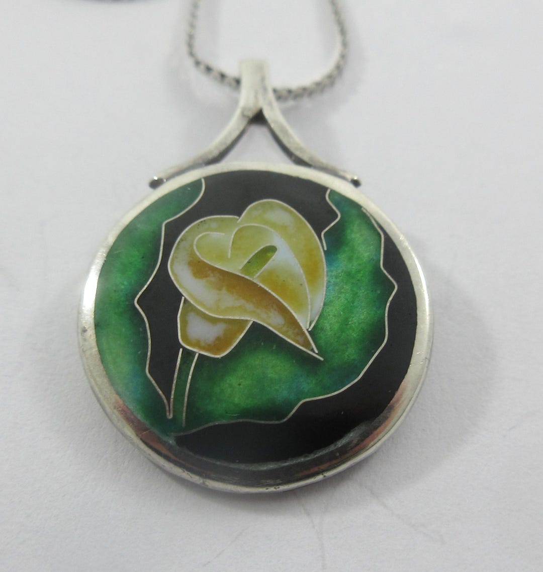 Etoile Small Pendant in Sterling Silver with Yellow Gold Bail