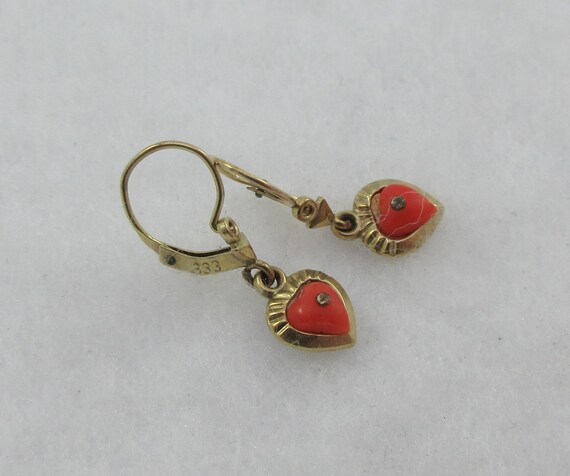 Antique 8k (333) Yellow Coral Heart Dangle Earrin… - image 2