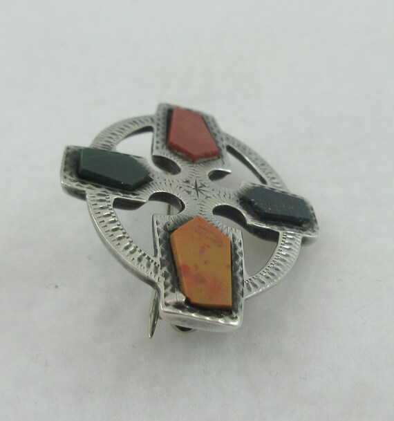 Victorian Sterling Silver Jasper Cross Oval Brooch - image 3