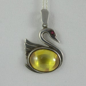 Sterling Silver Yellow Tourmaline/Iolite Body Ruby Eye Bird Swan Pendant w. Sterling Chain