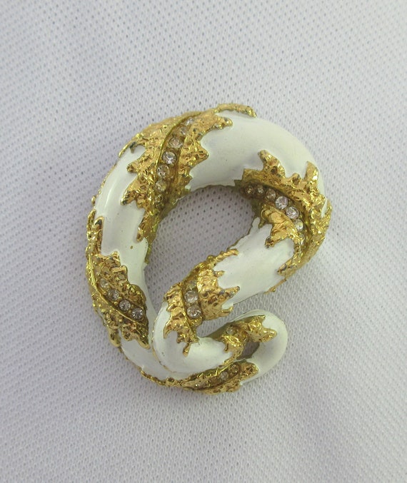 Signed Jomaz Gold Tone White Enamel Rhinestone Ab… - image 7