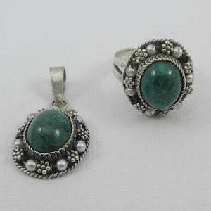 SET_ Sterling Silver Eilat Green Stone Pendant w. Sterling Silver Ring Size 8