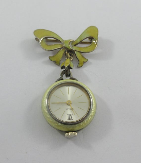 Forum Brooch Watch Vintage Look Vintage Joan Rivers Classic Quartz Turtle Faux Pearl Watch  main image 2