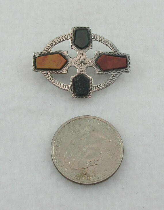 Victorian Sterling Silver Jasper Cross Oval Brooch - image 2