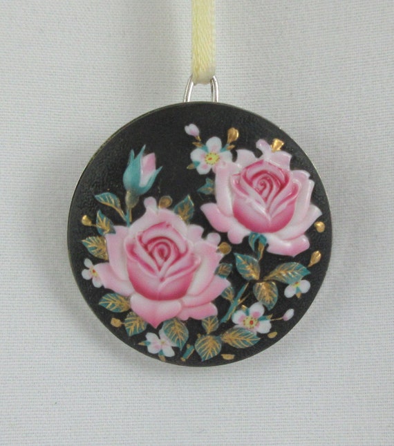 Japan Toshikane Hand Painted Pink Roses Porcelain… - image 3