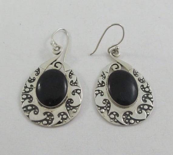 Amparo Mexico Sterling Silver Black Glass Swirls Dangle Earrings