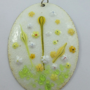 Silver Tone White Yellow Enameled Glass Beads Floral Pendant