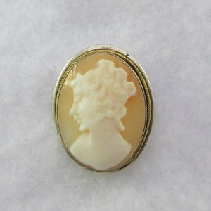 Small 800 Silver Shell Cameo Pendant or Brooch-As it is