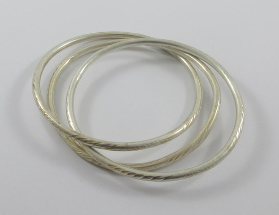 Sterling Silver Etched Interlaced Triple Bangle B… - image 3