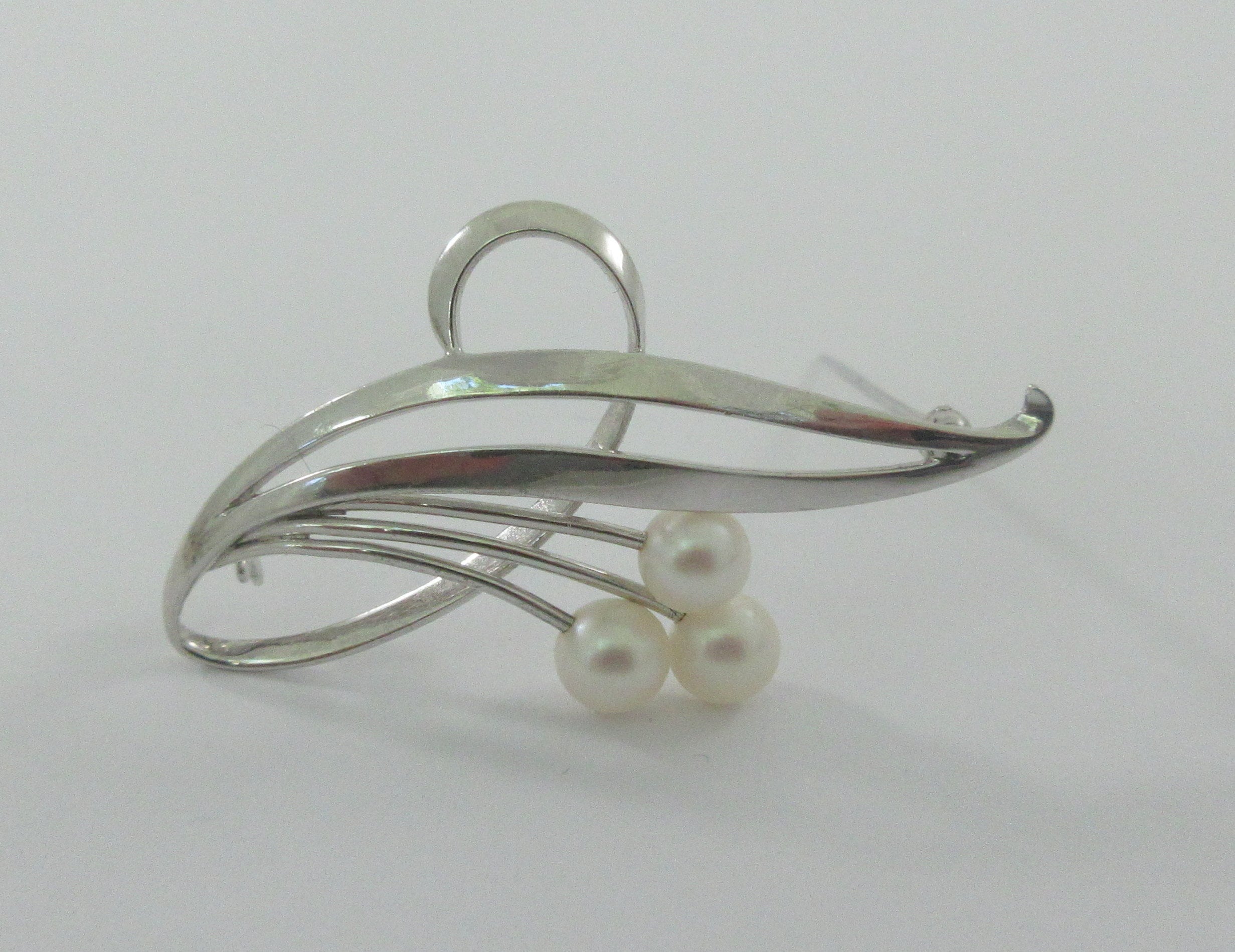 Mikimoto Brooch - Etsy