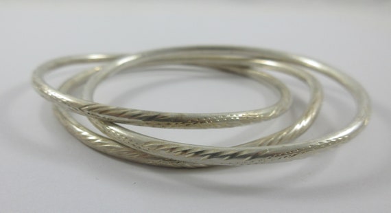 Sterling Silver Etched Interlaced Triple Bangle B… - image 4
