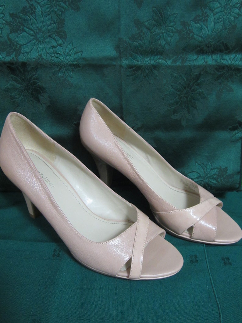 Naturalizer N5 Comfort Peep Toe Shoes 3 5 Inch Heel Creamy Etsy
