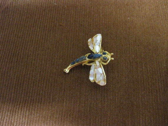 Dragonfly brooch, blue body, pale pink wings, 1 i… - image 2