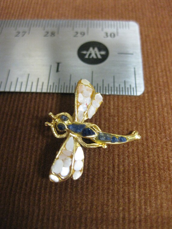 Dragonfly brooch, blue body, pale pink wings, 1 i… - image 4