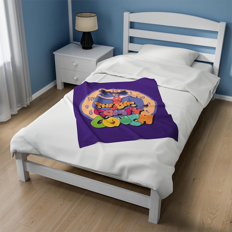 The Big Comfy Couch Loonette Clock Rug Stretch Velveteen Plush Blanket ...