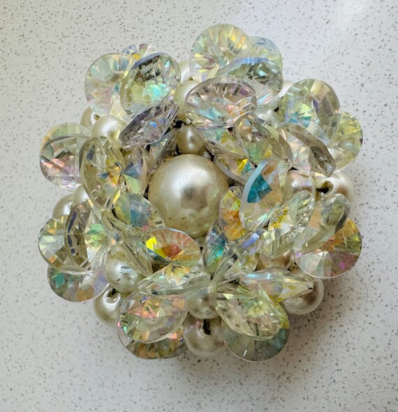 Vendome Vintage Aurora Borealis Brooch