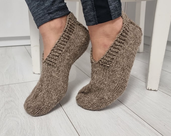 Wool Slippers, Natural Woolen Slippers-grey brown, Hand Knitted slippers, Handmade Slippers, warm slippers, leg warmers