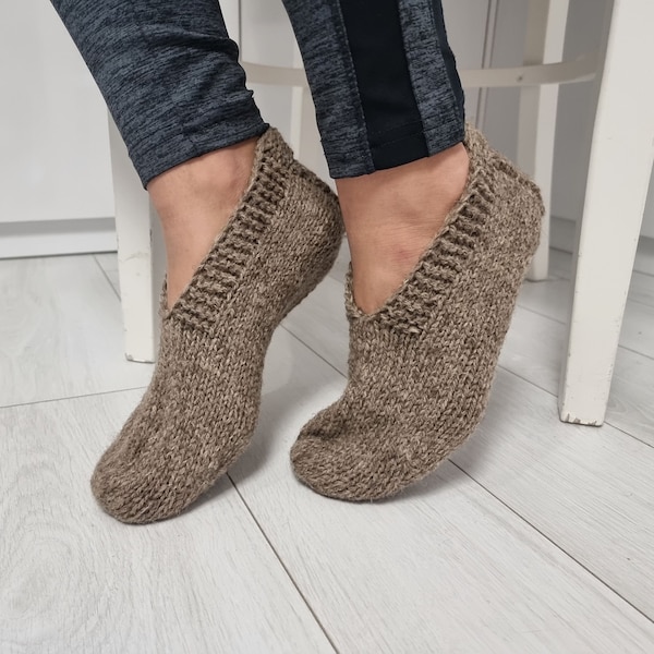 Wool Slippers, Natural Woolen Slippers-grey brown, Hand Knitted slippers, Handmade Slippers, warm slippers, leg warmers