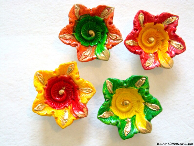 Diya Terracotta Set of 4 Tealight Candle Holder Assorted Home Decor Indian Handicraft Floral Diya Diwali Housewarming Gift Diya Rangoli