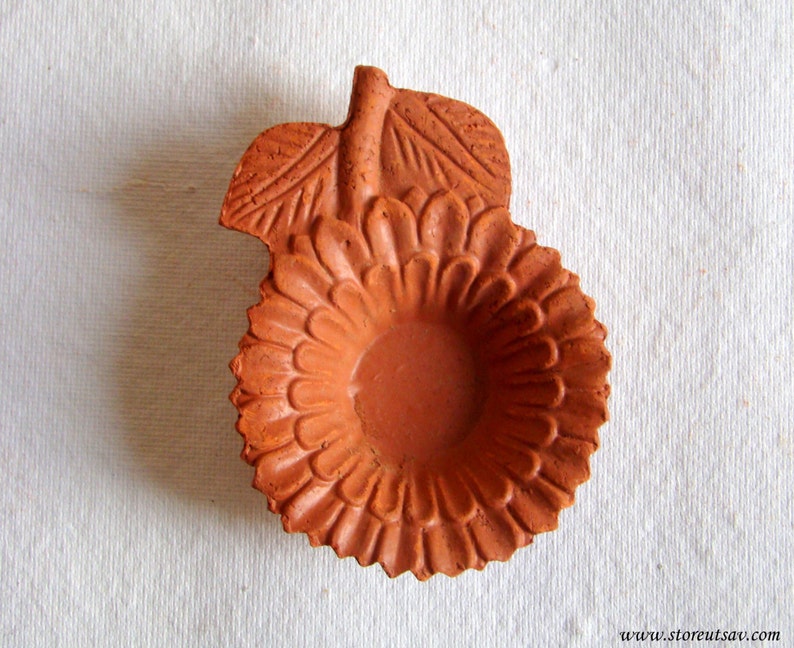 Diya Terracotta Unpainted 1 Piece Candle Holder Sunflower Design Home Decor Indian Handicraft Floral