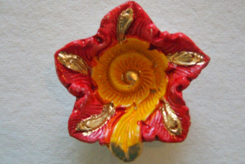 Diya Terracotta Set of 4 Tealight Candle Holder Assorted Home Decor Indian Handicraft Floral Diya Diwali Housewarming Gift Diya Rangoli