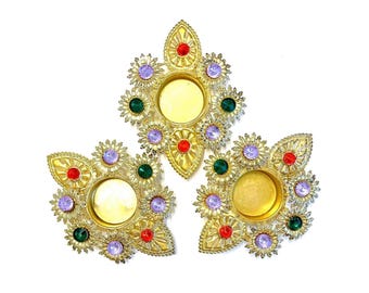 Porte-bougie chauffe-plat doré, Rangoli floral Kundan Diya avec perles violettes, vertes et rouges, décoration indienne