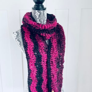 Shades of Pink and Black Wavy Scarf \\ Chunky Scarf \\ Cozy Scarf