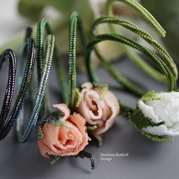 Rose Bracelet for Beginners PDF Beadwork tutorial in English