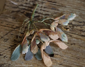 PDF tutorial  Brooch «Maple Helicopters»  language deutsch