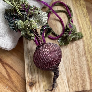 PDF tutorial  pendant Beetroot beading in english