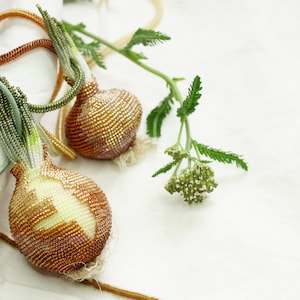 PDF tutorial  pendant ONION english beading