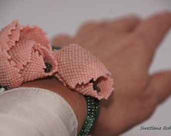 Tenderness   Rose Bracelet Beadwork tutorial PDF in English