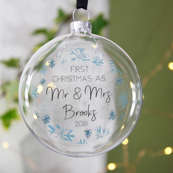 Mr and mrs christmas bauble deals