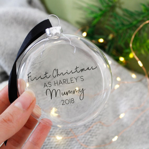 mum to be christmas bauble