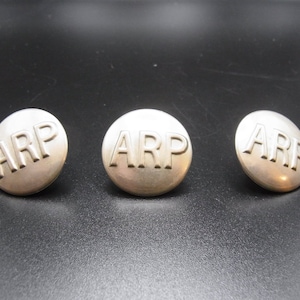 WW2 A.R.P, Air Raid Precaution Warden's Button, Buttons Ltd, Birmingham. English button, Second World War, English accessory