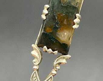 Spilla, fermacravatta o spilla vittoriana antica in agata muschiata e argento sterling - Spilla inglese per cravatta, circa anni '20. Spilla per cravatta, spilla per cappotto. Sposo