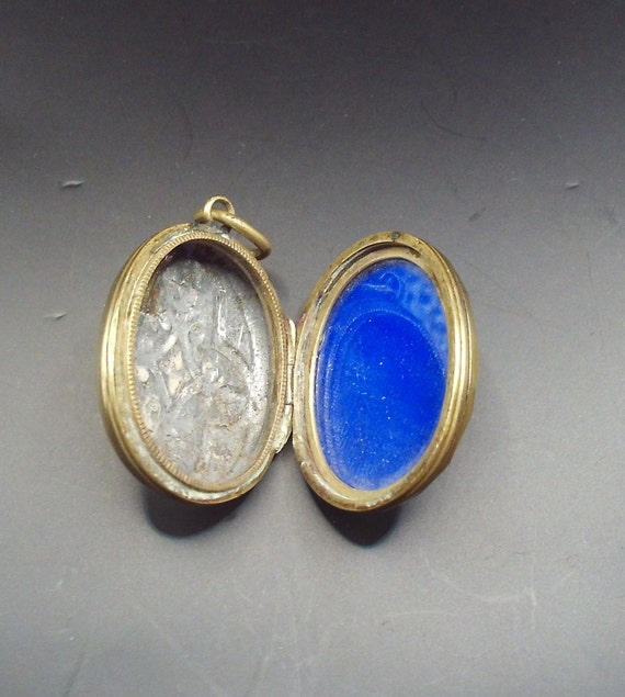 Antique English Victorian mourning pendant, gold … - image 3