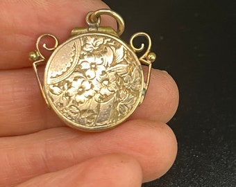 Antique rose Gold plated double photo Locket circa 1910s, photograph holder, mourning. sweetheart jewellery. photo holder