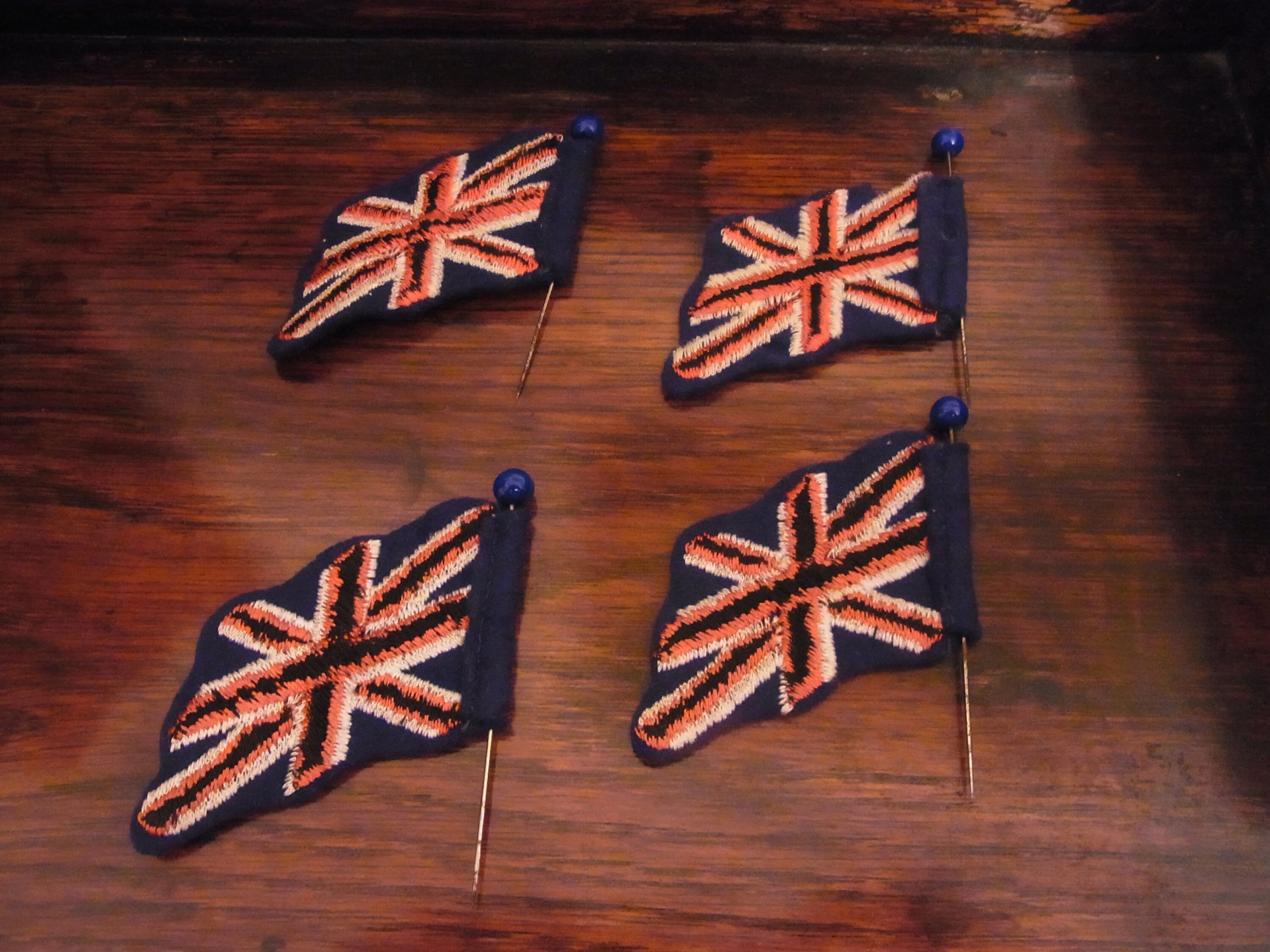 Vintage Coronation Pin or Badge Circa 1950s Queen Elizabeth II Etsy UK