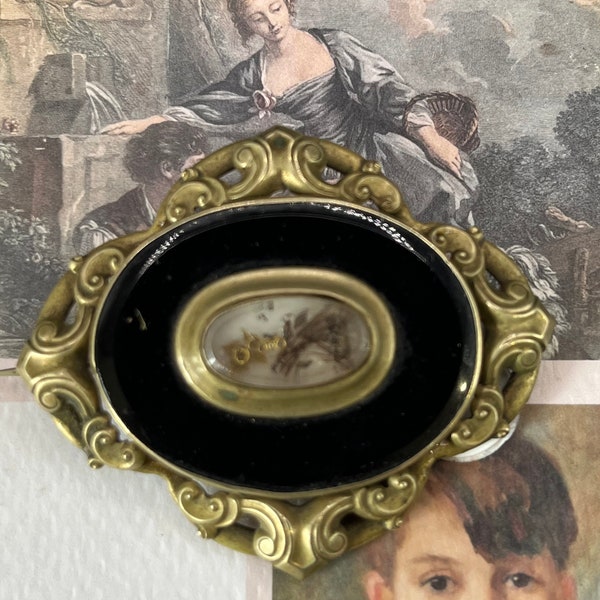 Antique English  Victorian Gilt Metal, black French jet Mourning locket Brooch, 1890s, lock of hair