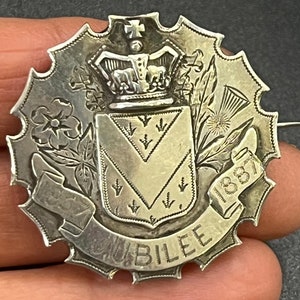 Antique Sterling Silver Queen Victoria 1887, Photo brooch, Golden Jubilee Commemorative Brooch, Scotland, Ireland, England