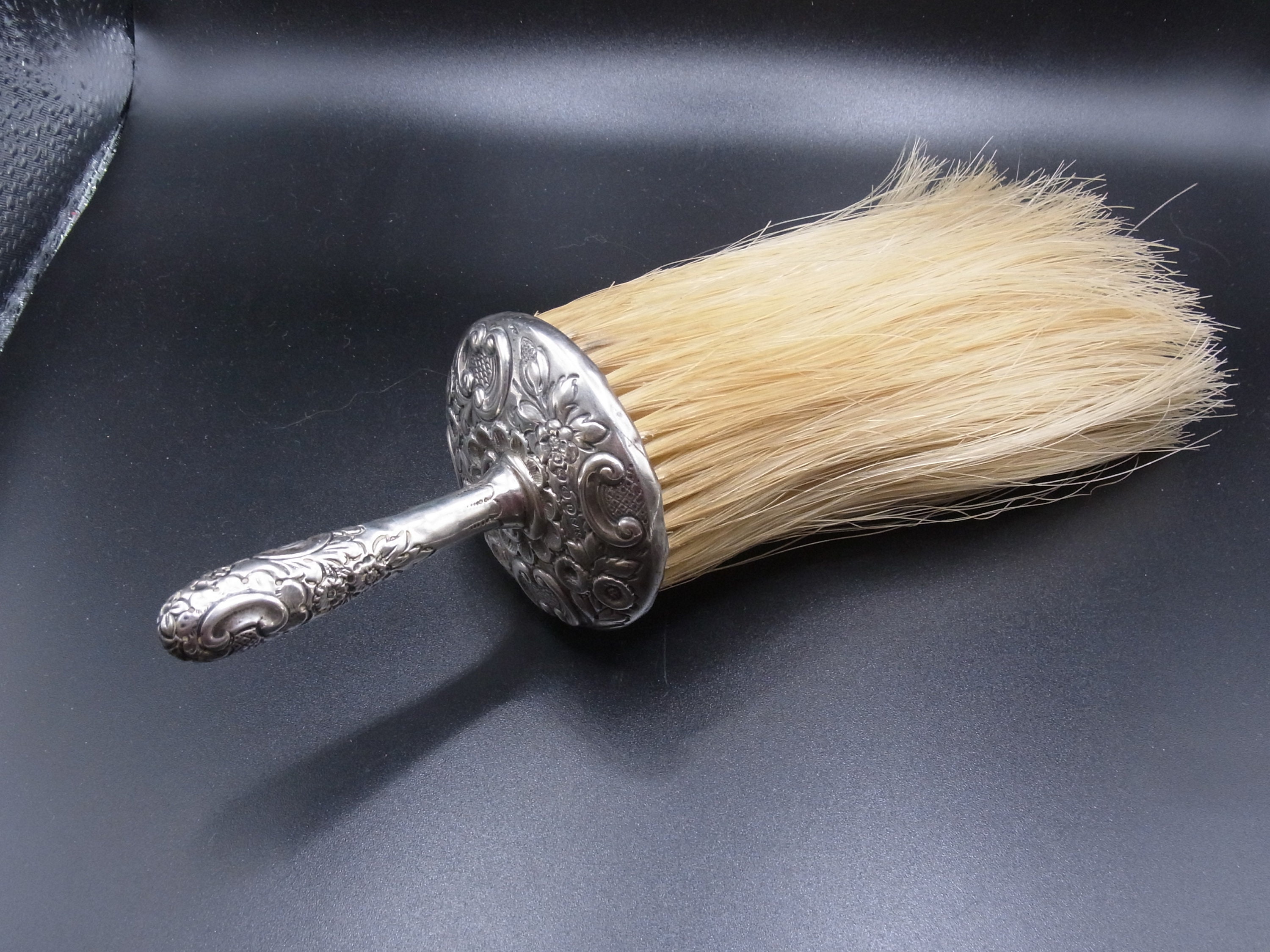 Ornate Antique Silver Plate Handle Clothing Hat Crumb Brush