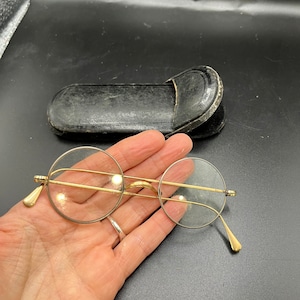 Antique Gold plated Spectacles in Original Case 1900s. Frog mouth case. Reading Glasses Theatre Prop