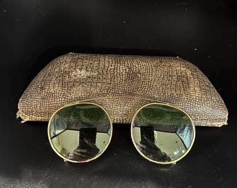 Antique green  tinted  clip on glasses, 1930s.  spectacles, metal, antique sunglasses. 1930s coloured eye protectors, steampunk