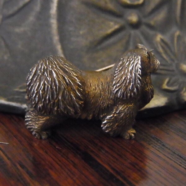 Gold Pekingese Dog Brooch